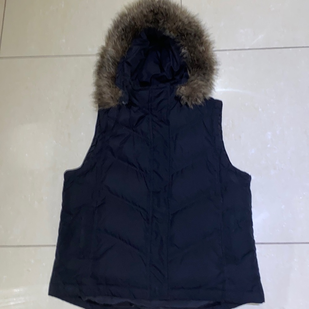 Woman Gap Vest